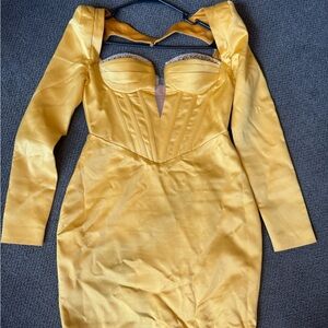 Gold Bodycon Dress with Sweetheart Neckline and Cutout Long Sleeves